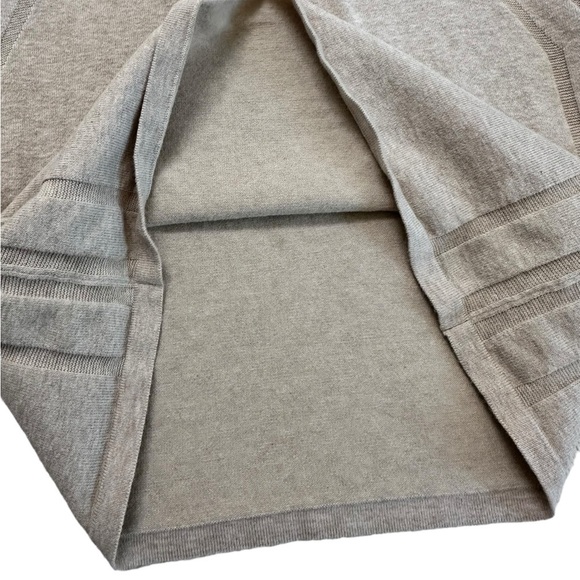 Victoria Secret Long Sleeve Sweater Dress Size S/P - Picture 16 of 17